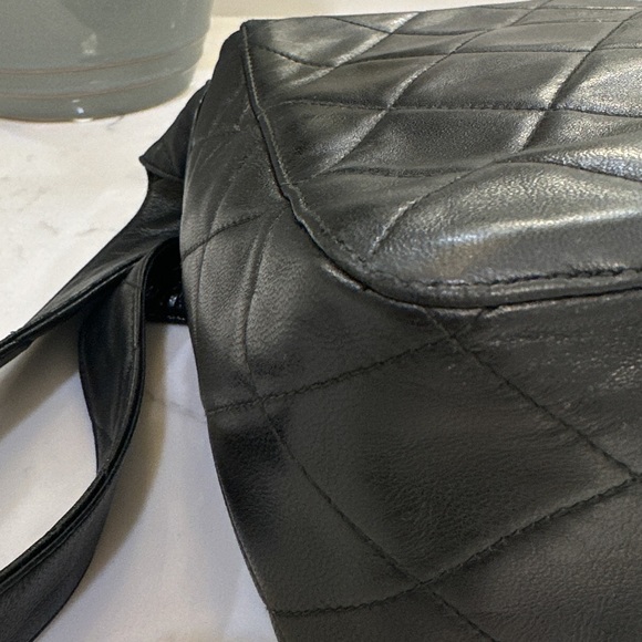 Chanel CC turn lock quilted shoulder bag - Picture 17 of 17